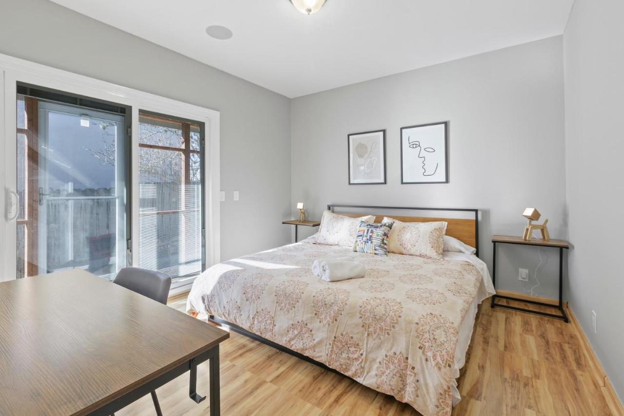 @ Marbella Lane - Buckingham Place Laundry + P Pacifica Exterior photo